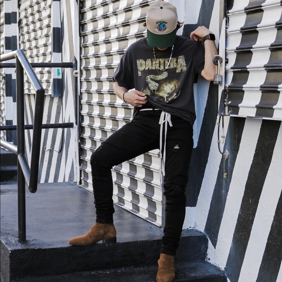 Feel free to check out my closet thanks - Picture 3 of 9